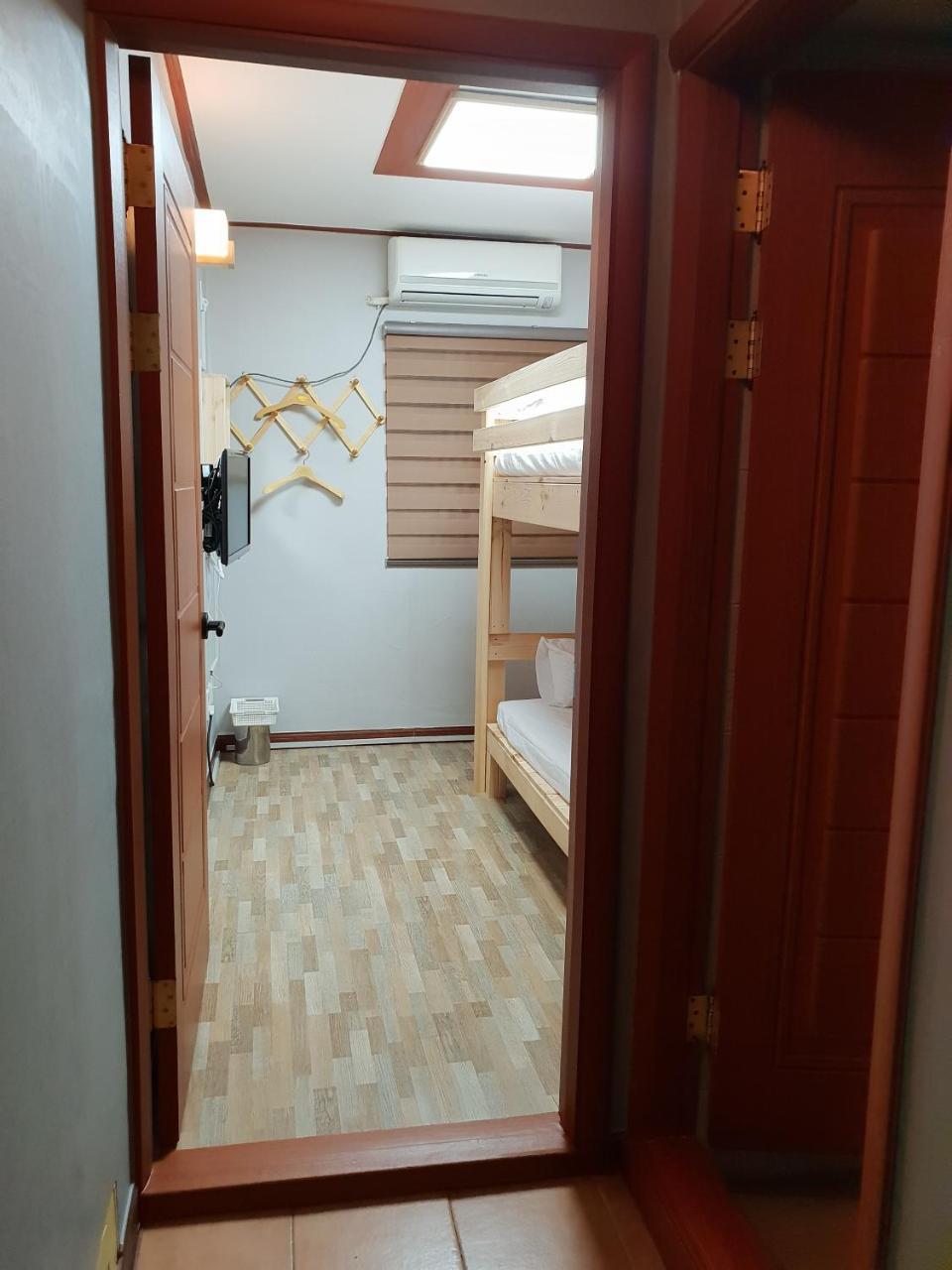Youngstay Seoul Exterior photo
